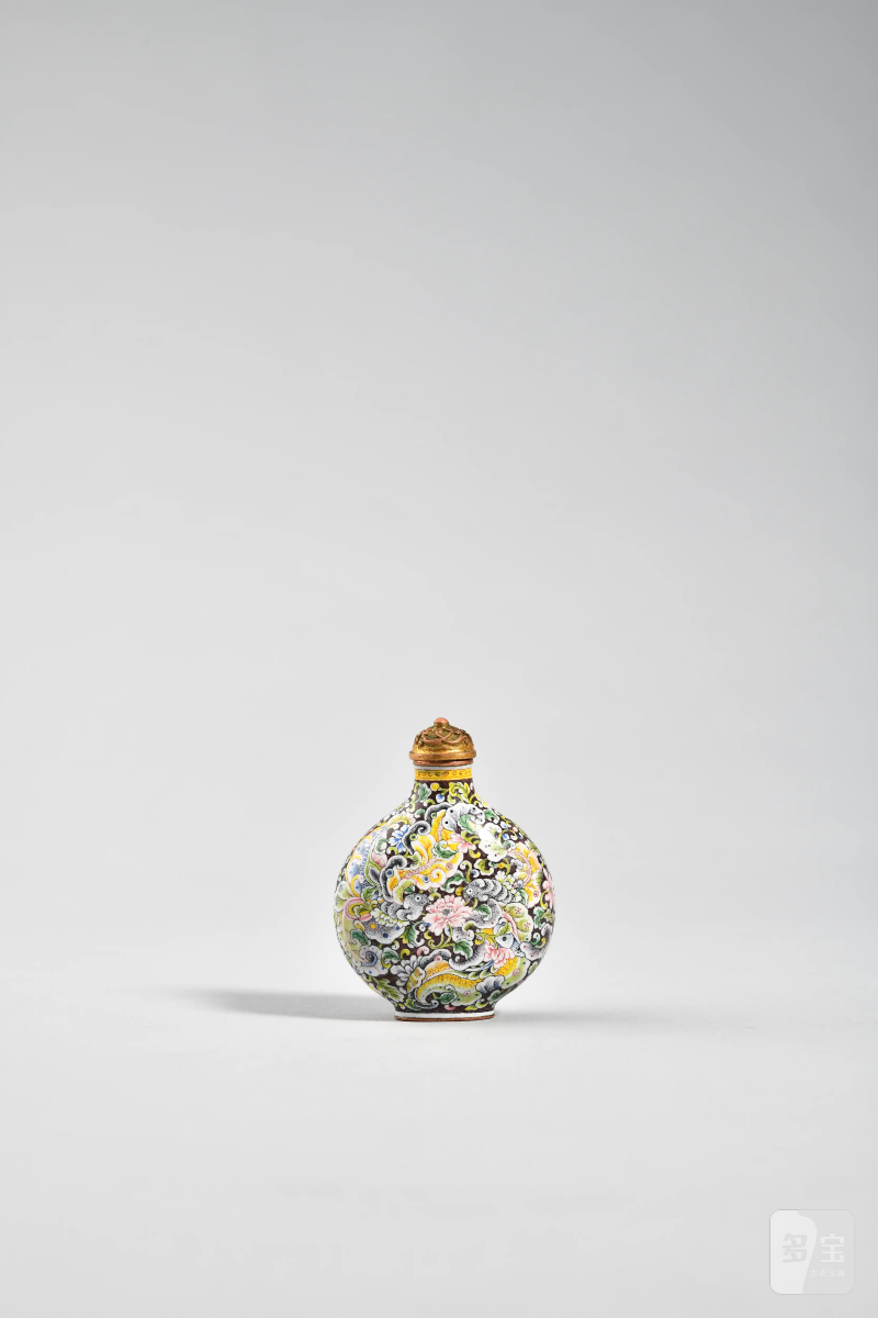 清雍正 御制铜胎画珐琅蝶恋花鼻烟壶 - 图3